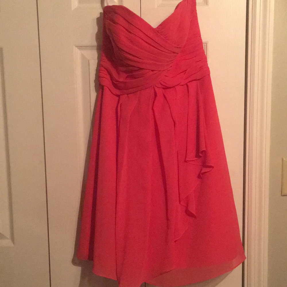 David’s Bridal strapless dress (Coral) - Picture 2 of 4